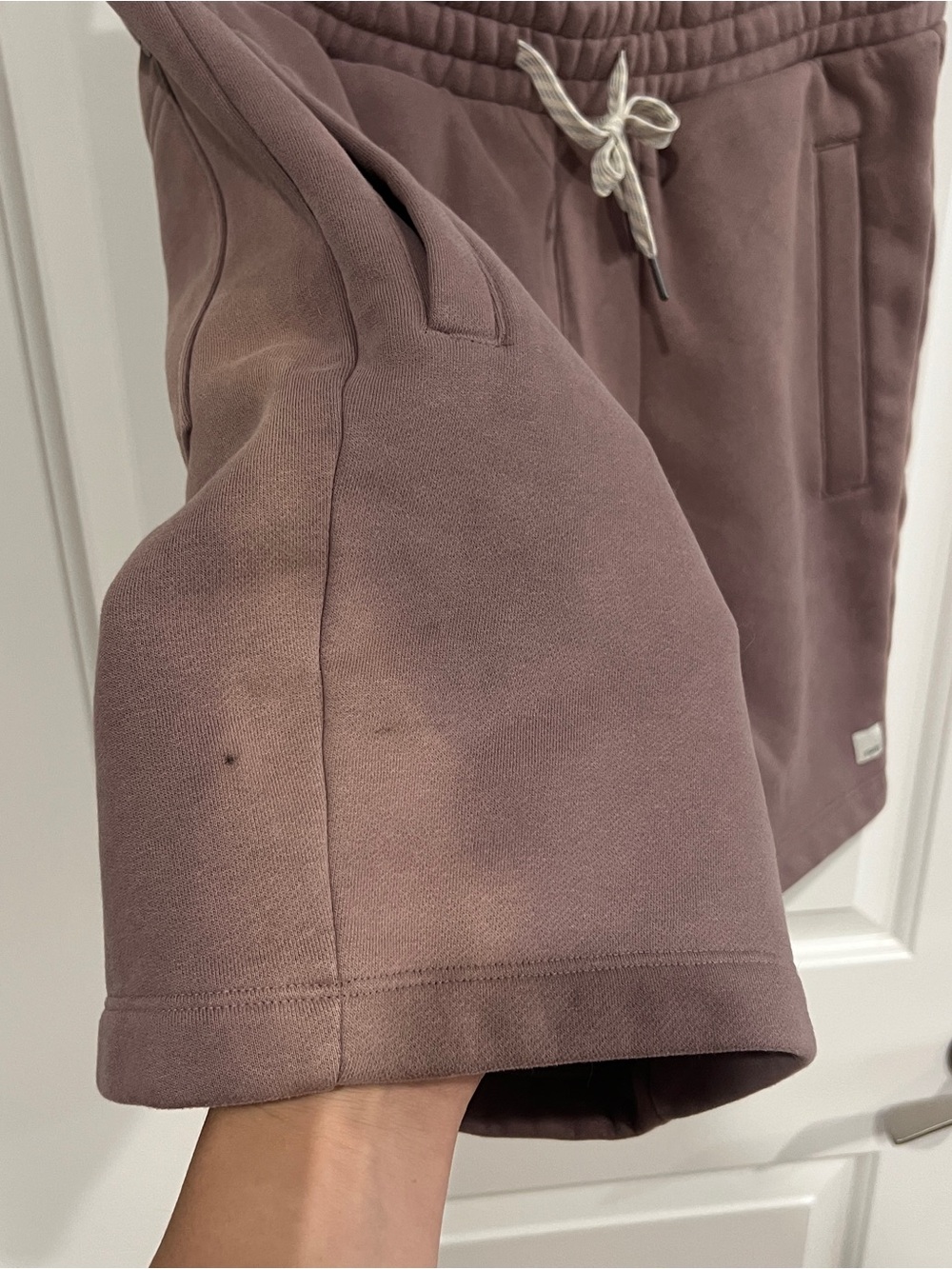 Vuori Seaside Short Classic Fit Mauve (sz S) - Picture 3 of 5